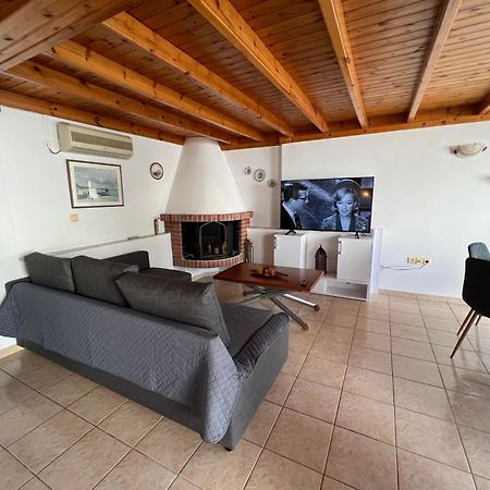 Casa Di Mare Villa Loutraki  Bagian luar foto